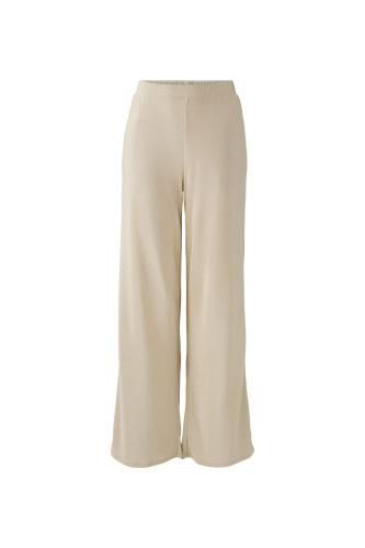 Бежевый